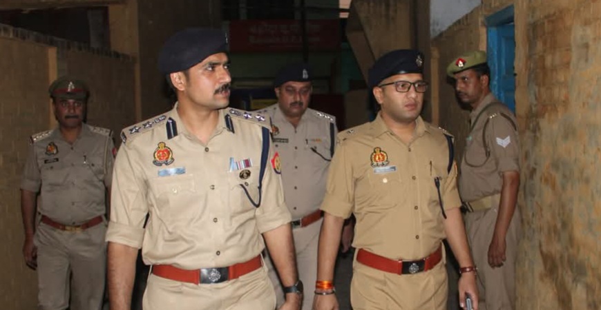 थाना सुनगढ़ी का पुलिस अधीक्षक ने किया आकस्मिक निरीक्षण, दिए आवश्यक निर्देश 1 1000513302