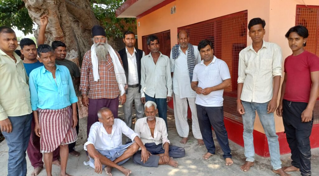 पीलीभीत टाइगर रिजर्व: महोव रेंज के गेट नंबर 1 पर रोजाना दिख रहा बाघ, पर्यटकों की भीड़ बढ़ी; बदहाल सड़क बनी बड़ी बाधा 3 20250511 121806 1